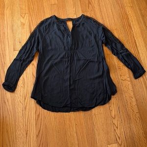 Old Navy long sleeved top, Size S